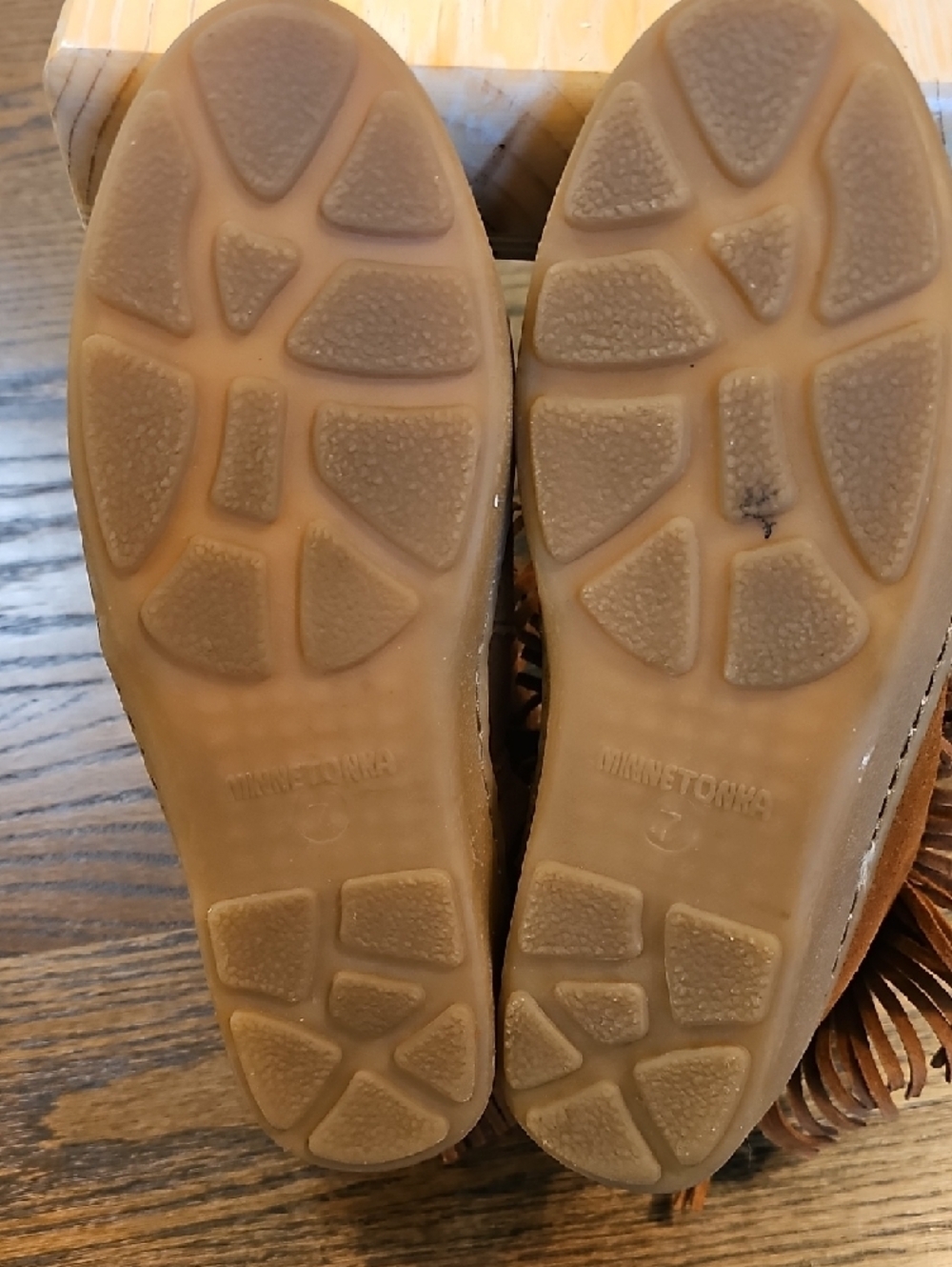 Minnetonka Brown Suede Fringe Ankle Boots Size 7 - Picture 6 of 13
